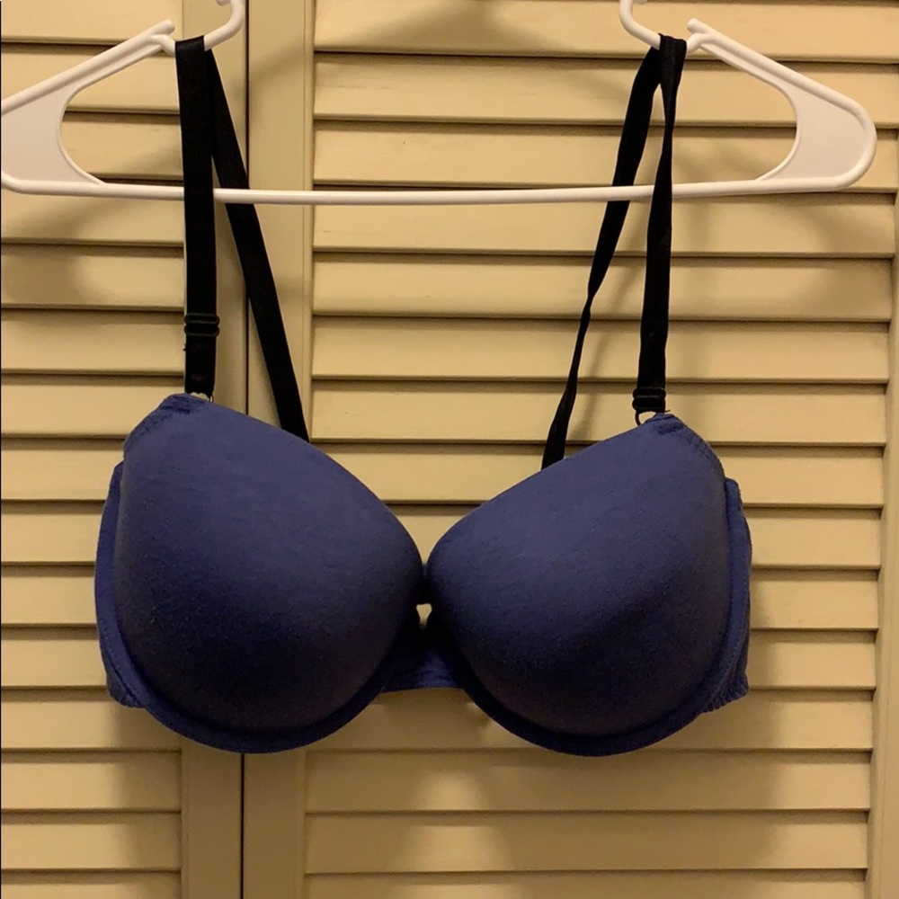 Blue Bra 38D, Semi-Padded
